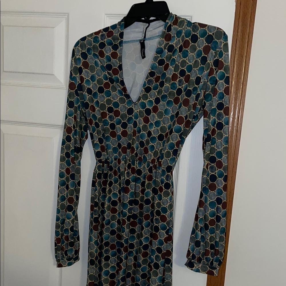 Blue Sheath Dress with Bishop Sleeves and V-Neck